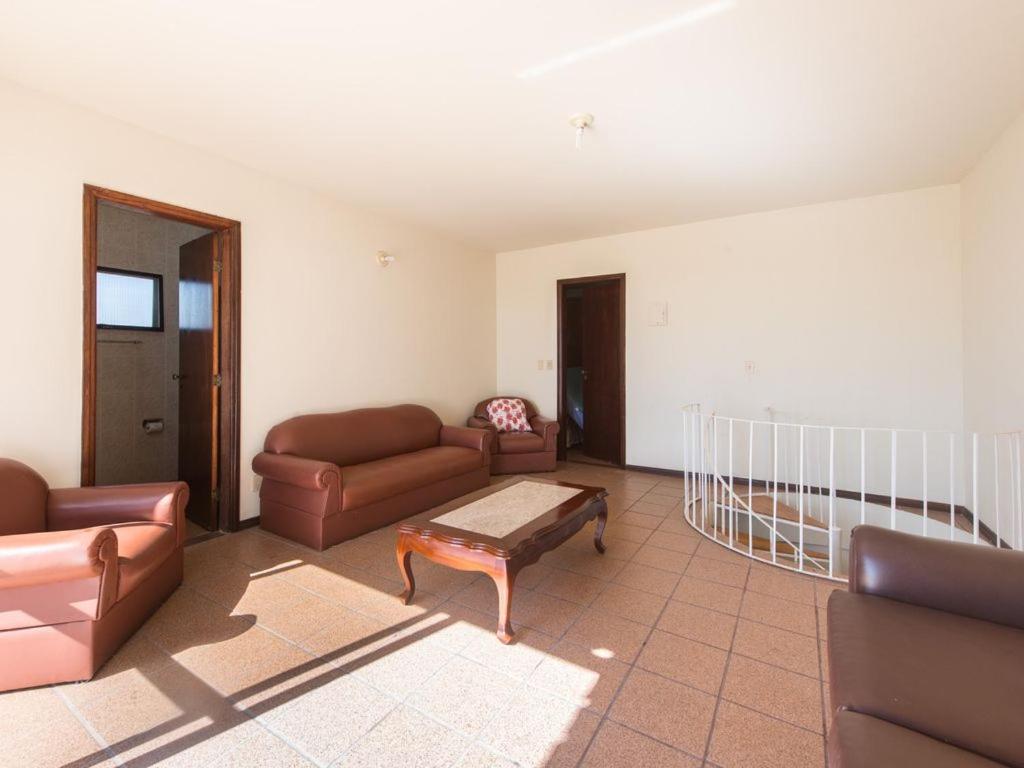 Excelente Cobertura Duplex A 2 Quadras Da Praia Do Forte Com 4 Quartos Cabo Frío Exterior foto